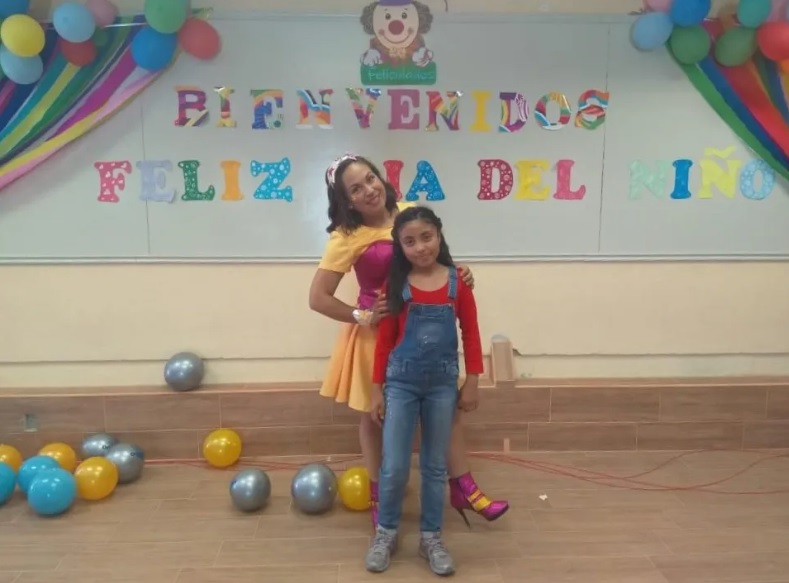 Azucena Espino Guerrero, a fourth grade teacher at the Vicente Guerrero elementary school, located in the urban zone of San Luis de La Paz 8