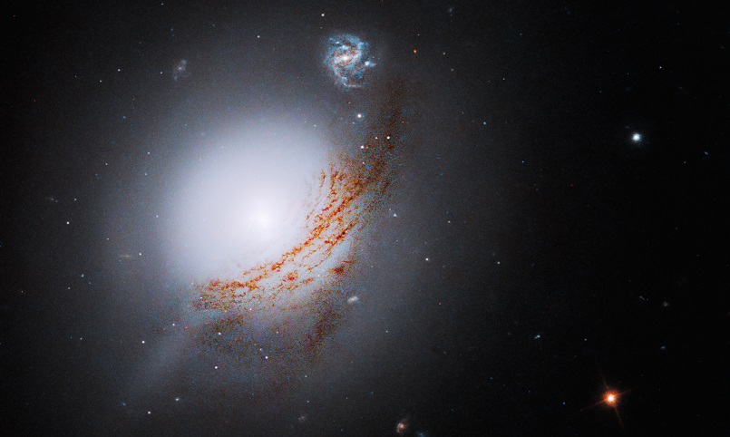 Galaxy NGC 5283 Hubble NASA ESA 4