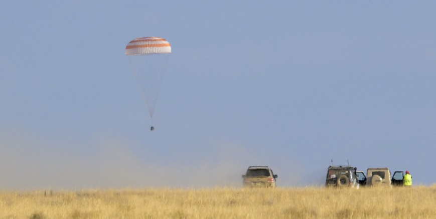 Astronaut Returns NASA ISS Soyuz MS 23 6