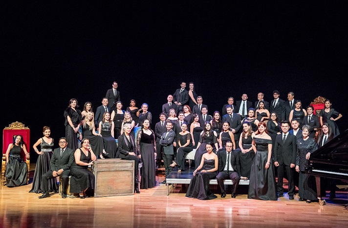 10 years of the Choir of the Bicentennial Theater