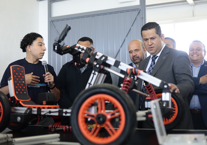 Young Guanajuatenses innovate in Electromobility