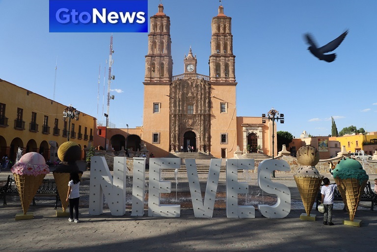 Thousands delighted by ice cream in Dolores