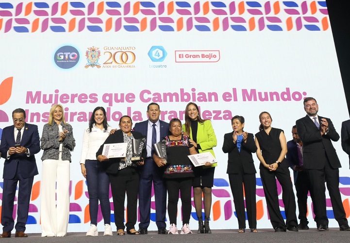 Recognized, greatness of Women of Guanajuato