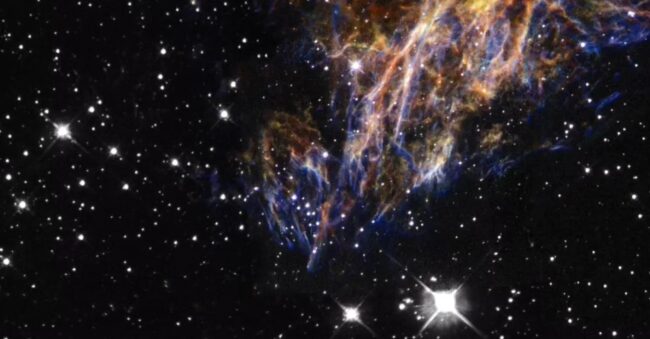 Magellaniuc Hubble Space Telescope 5