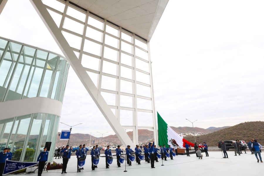 Guanajuato celebrates 2 centuries of Federalism