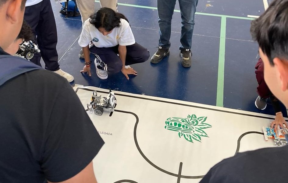 Students are attracted to robotics