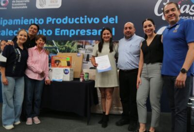 Guanajuatenses receive productive equipment Guanajuatenses receive productive equipment