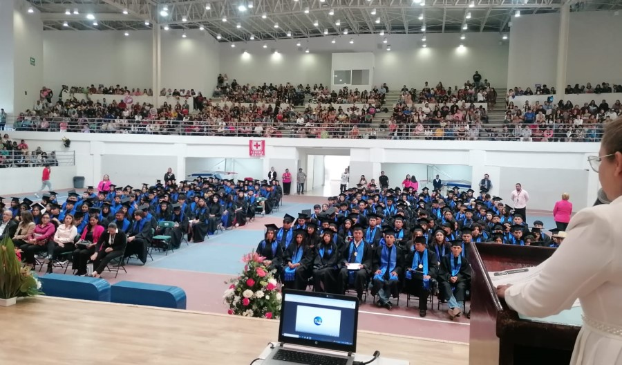 272 CECYTE Students graduate in Apaseo El Grande