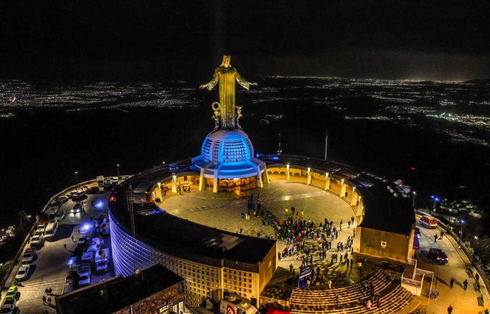 The Christ King of El Cubilete is even more beautiful