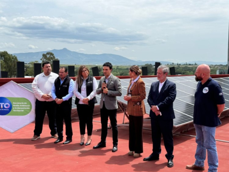 Guanajuato commits with clean energy in public buildings