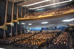 UVEG celebrates 2,911 graduates UVEG celebrates 2,911 graduates