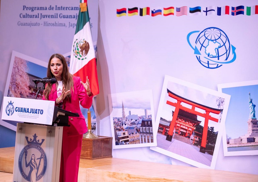 Beneficiaries of the Gto-Hiroshima Program depart to Asia