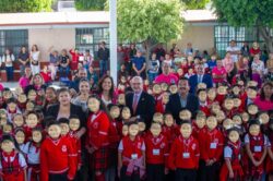 Back to School Guanajuato Students