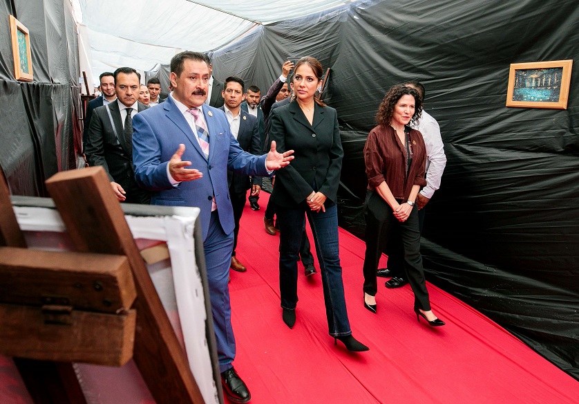 Libia enjoys theater at penitentiary in Leon