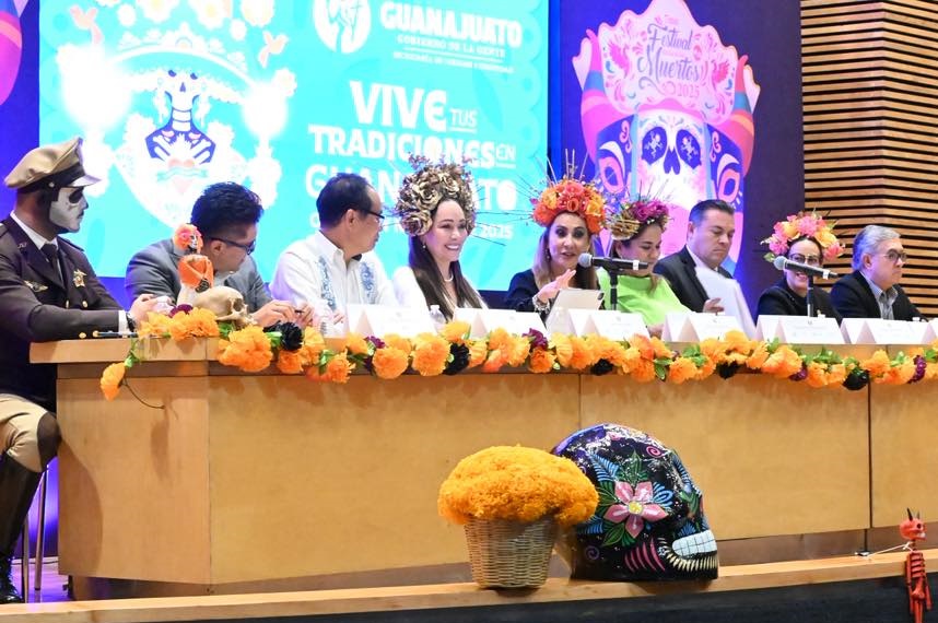 Live the Day of the Dead in Guanajuato
