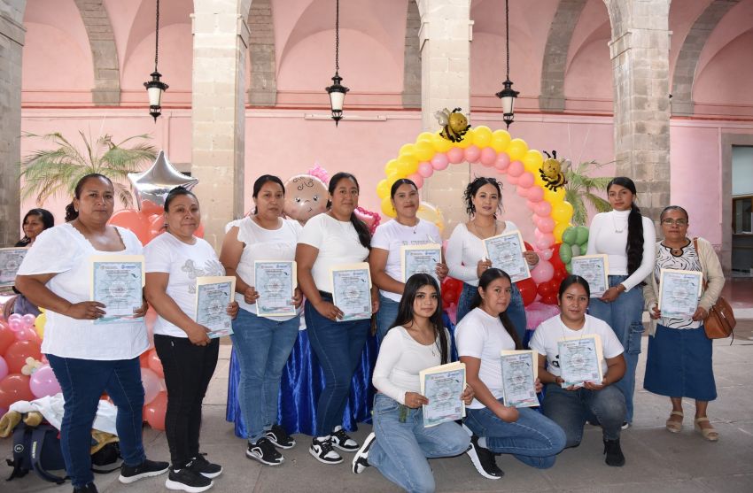 400 trained in the ‘Employment for All’ program 400 trained in the ‘Employment for All’ program