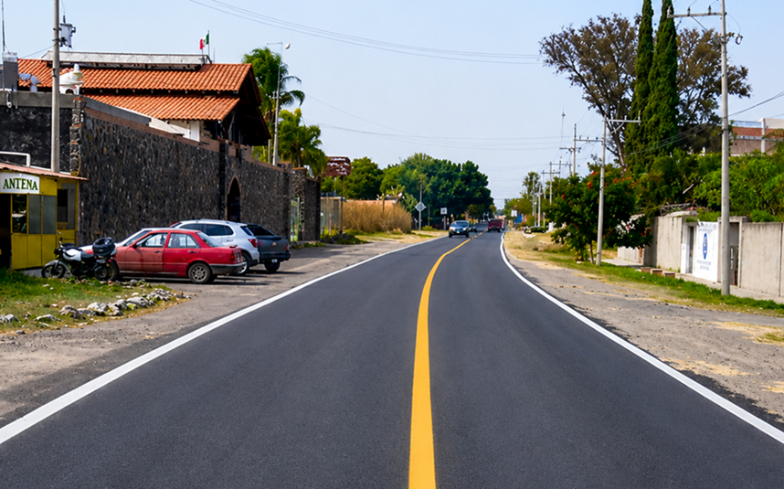 SOP improves roads in Celaya