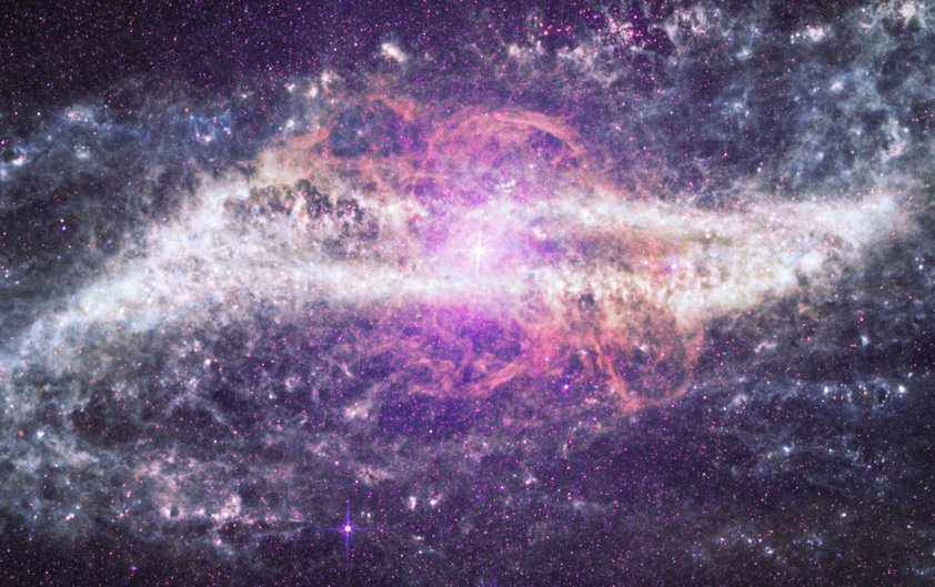Webb spots Galaxy shaped by cosmic collision Webb spots Galaxy shaped by cosmic collision