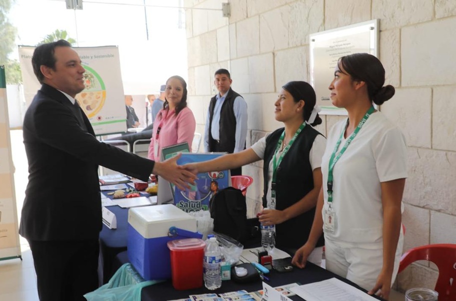 Government and civilians work for the benefit of Leoneses