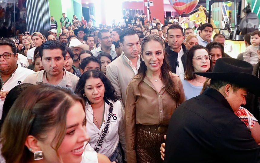 Libia inaugurates Guanajuato Pavilion at Potosina Fair