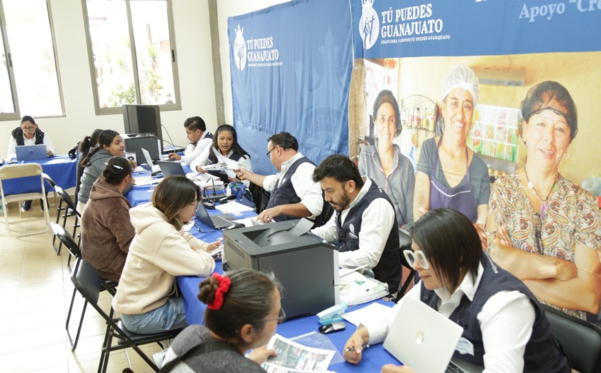 The ‘Creemos en Ti’ program is taken to Juventino Rosas 
