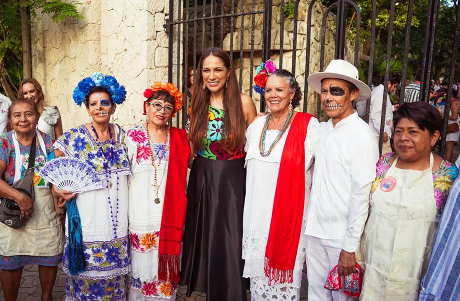 Guanajuato dazzles in the Festival of Life and Death in Xcaret